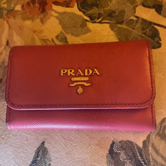 PINK PRADA LEATHER KEY CASE EUC - Picture 5 of 9